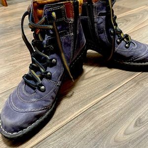 Purple Josef Sibel ankle boots